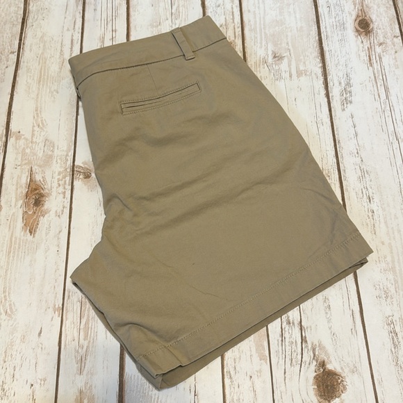 TOMMY HILFIGER Women’s Shorts - Picture 2 of 7